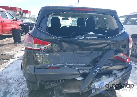 2016 Ford Escape Se z USA, uszkodzony, nr VIN 1FMCU0G79GUB04196